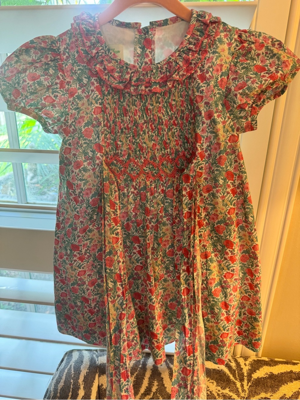 Alice Kathleen Floral Beatrice Dress w Puff Sleeves Size 4 - LIKE NEW WORN 2 x